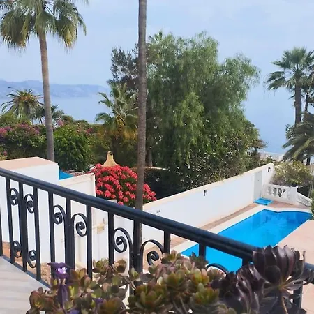 Beautiful 2 Bedroom In Calle Carabeo, 公寓